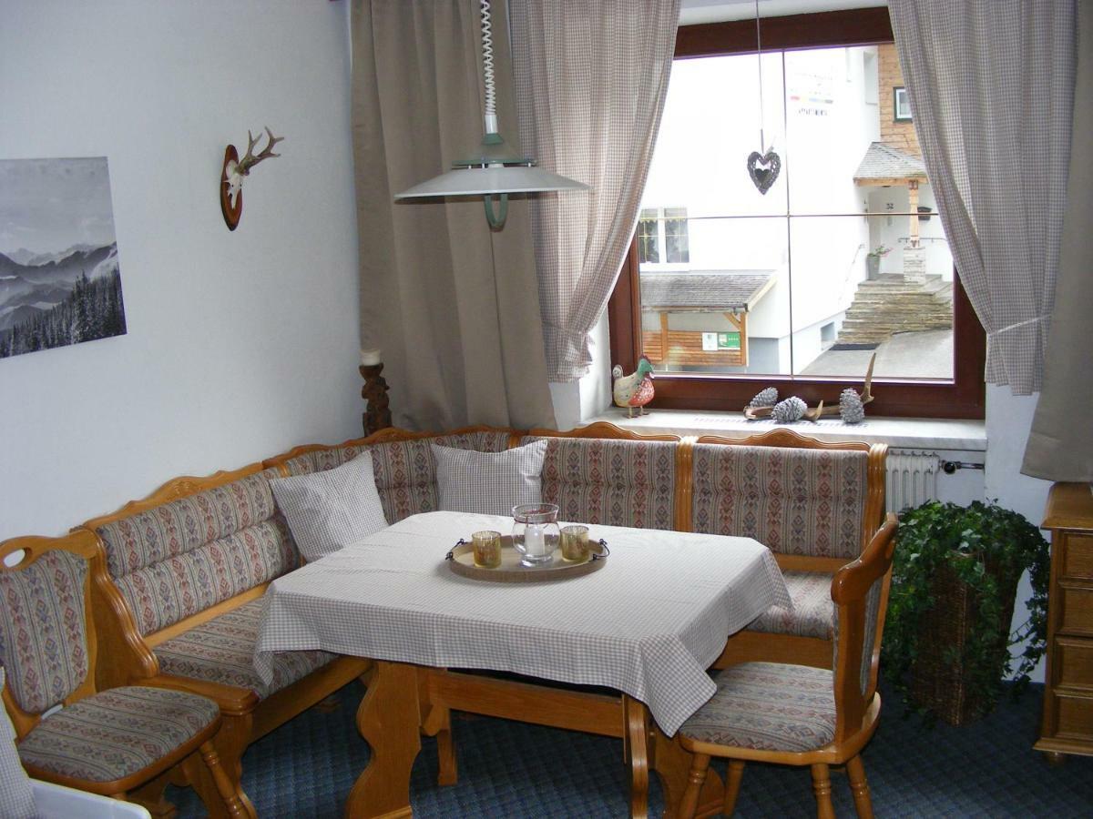 Pension Praxmarer Sankt Sigmund im Sellrain Buitenkant foto