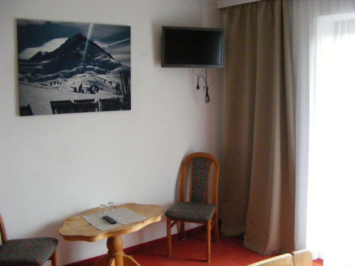 Pension Praxmarer Sankt Sigmund im Sellrain Buitenkant foto